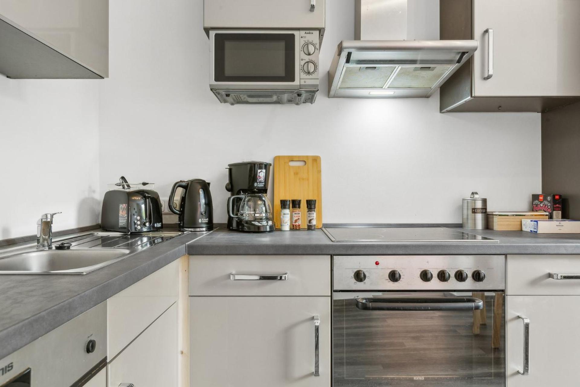 Elegant & Bright ~ Near Schalke 04 ~ Office ~ Free Parking! Lejlighed Gelsenkirchen Eksteriør billede