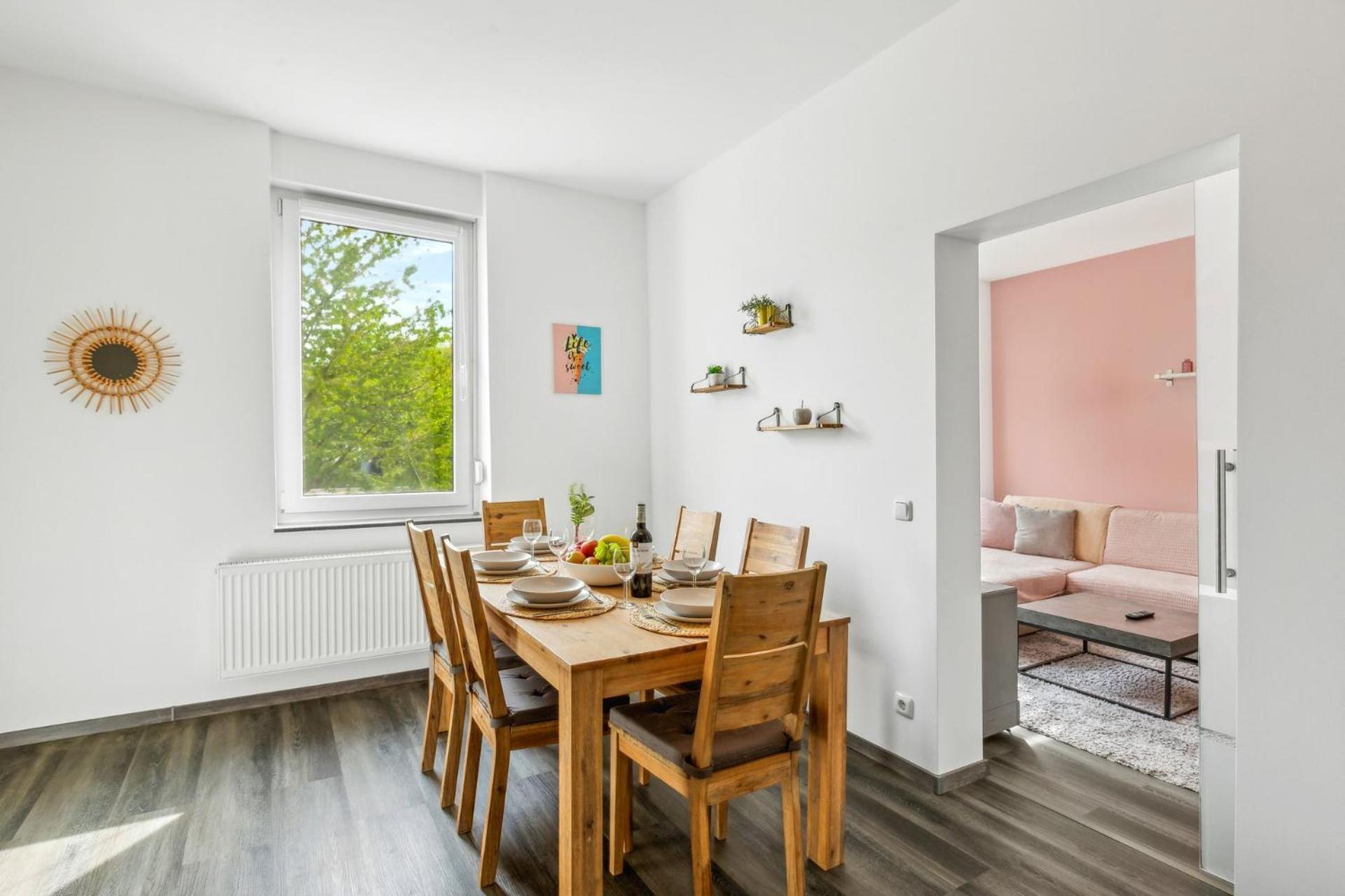 Elegant & Bright ~ Near Schalke 04 ~ Office ~ Free Parking! Lejlighed Gelsenkirchen Eksteriør billede